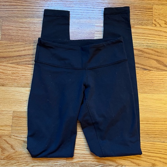 Lululemon black reversible leggings size 4 - Picture 3 of 5